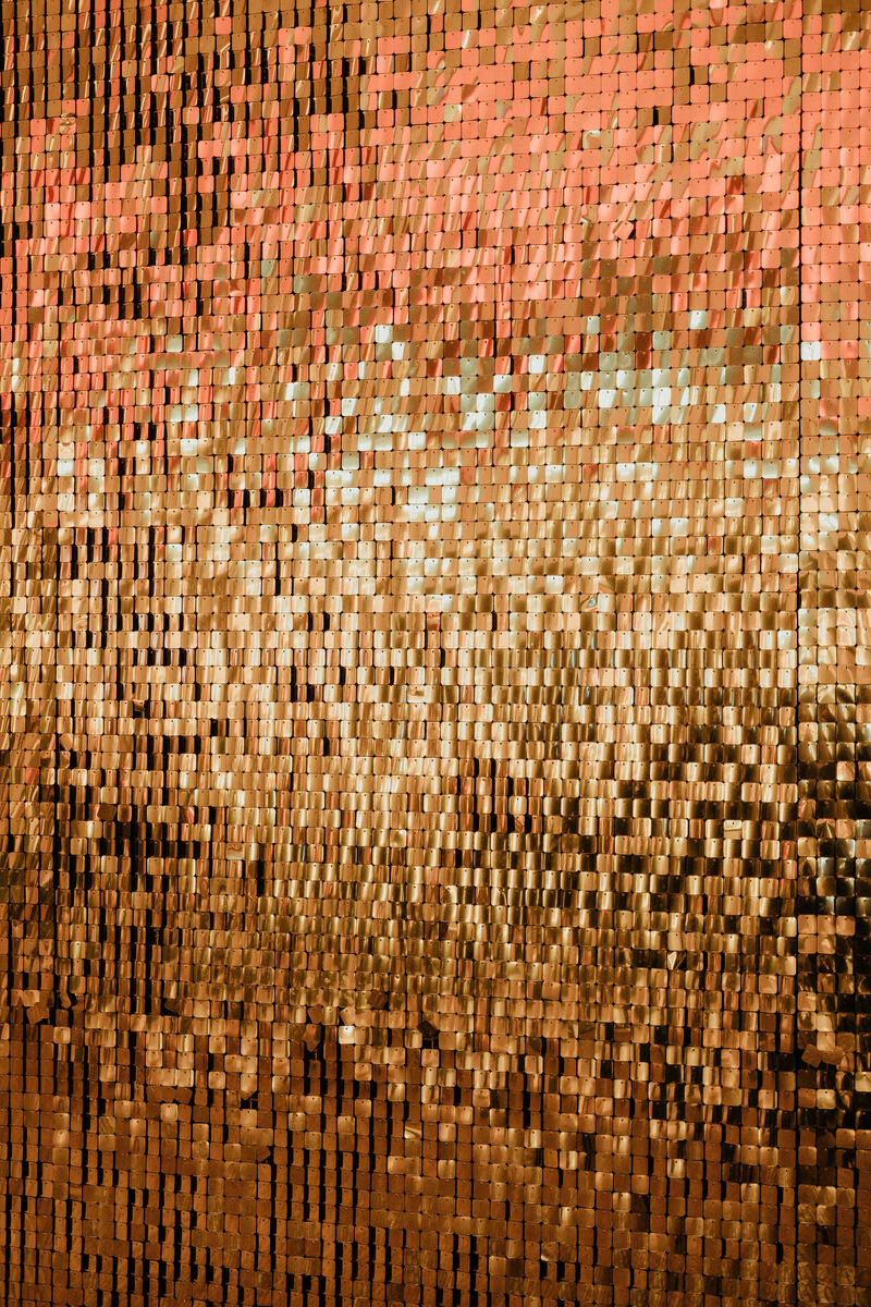 Abstraktes Raster als Symbol für Automatisierung und Prozesslogik